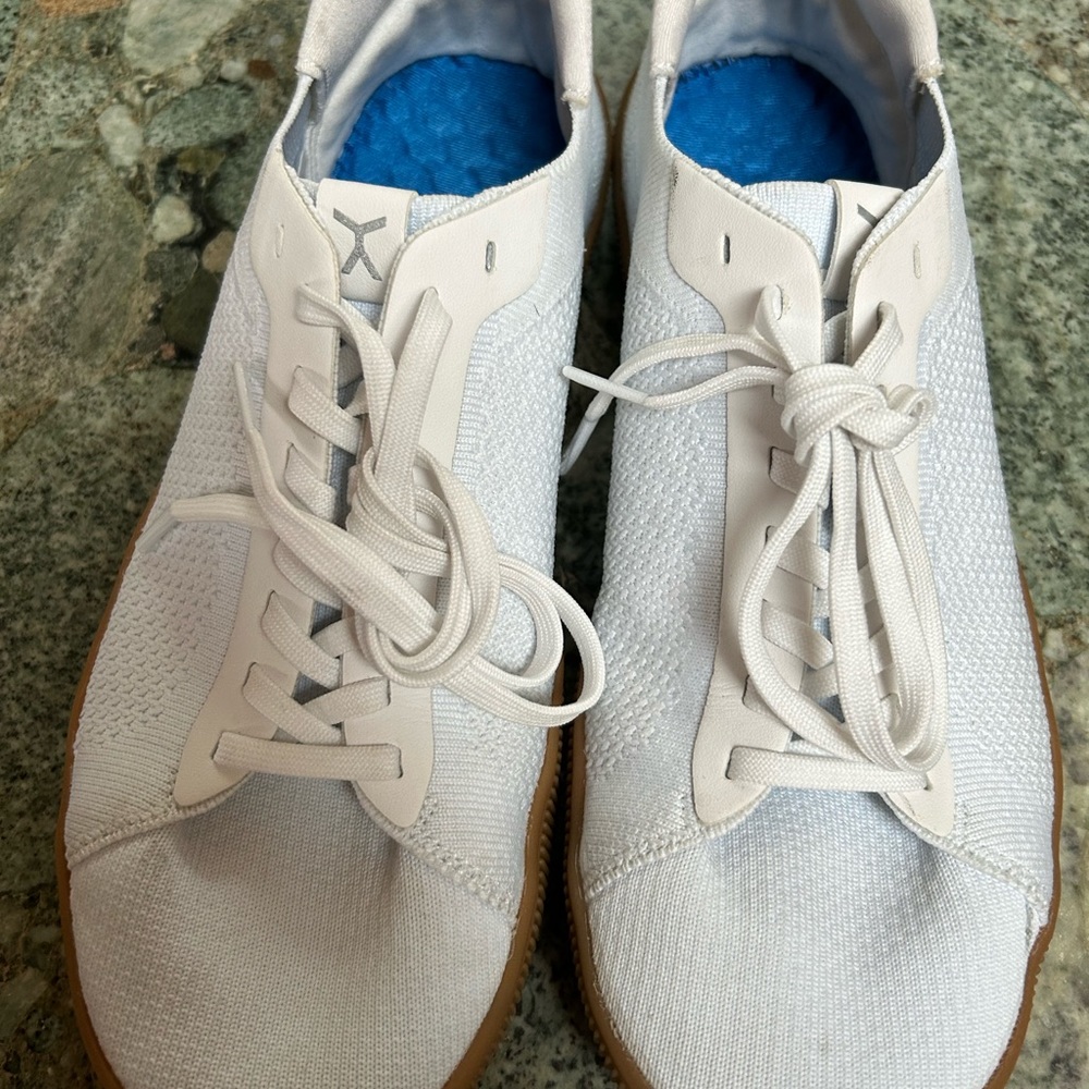 Unisex  Flux Footwear Adapt Barefoot Sneakers Womens 10 Mens 9